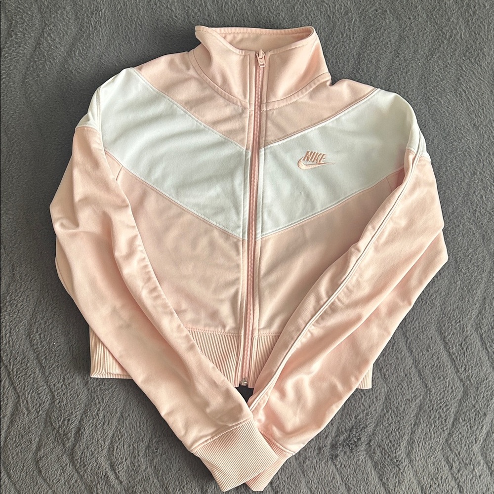EUC Nike Women's Soft Pink and White Cropped Jacket size XS